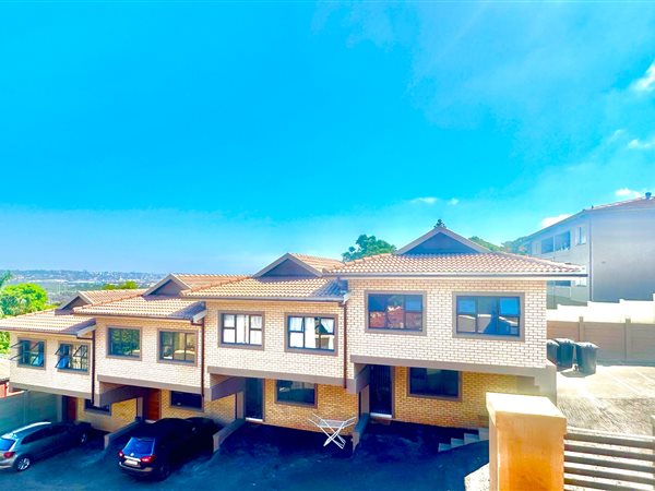 3 Bedroom Duplex 3 Bedroom Duplex