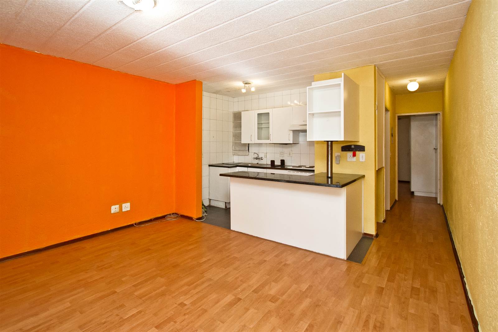 1 Bed Apartment in Morningside photo number 4
