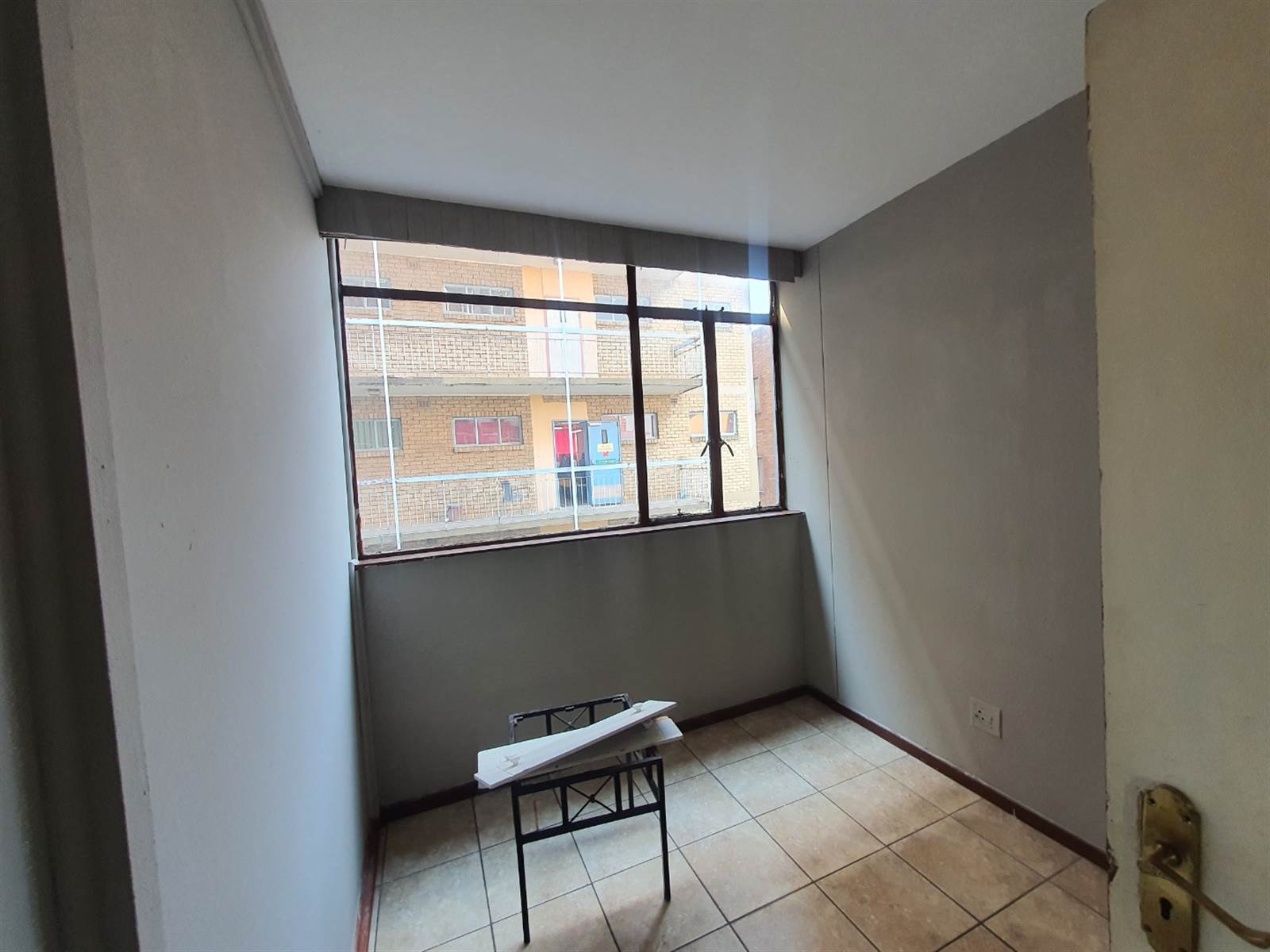 1.5 Bed Apartment in Benoni Central photo number 8