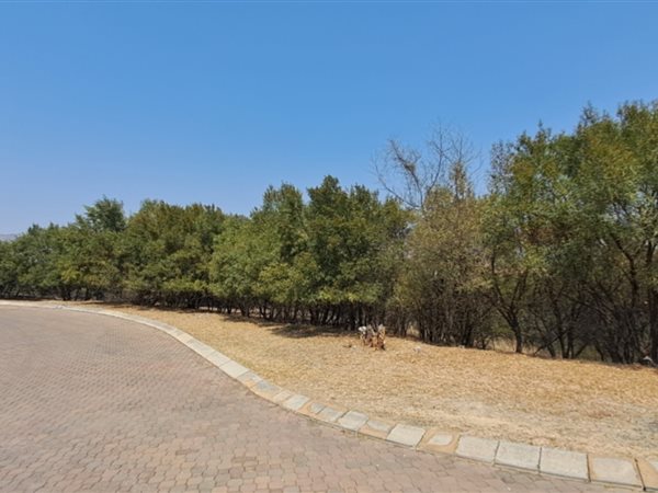 4175 m² Land available in Xanadu