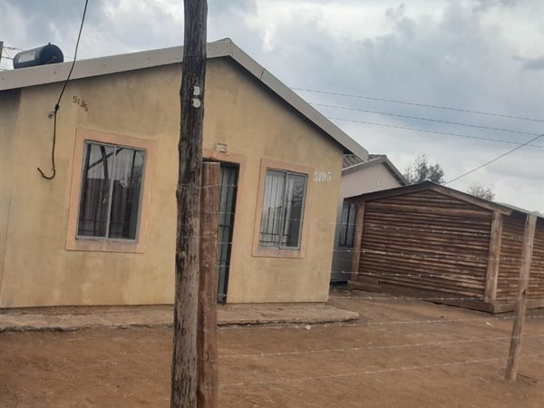 2 Bedroom House 2 Bedroom House