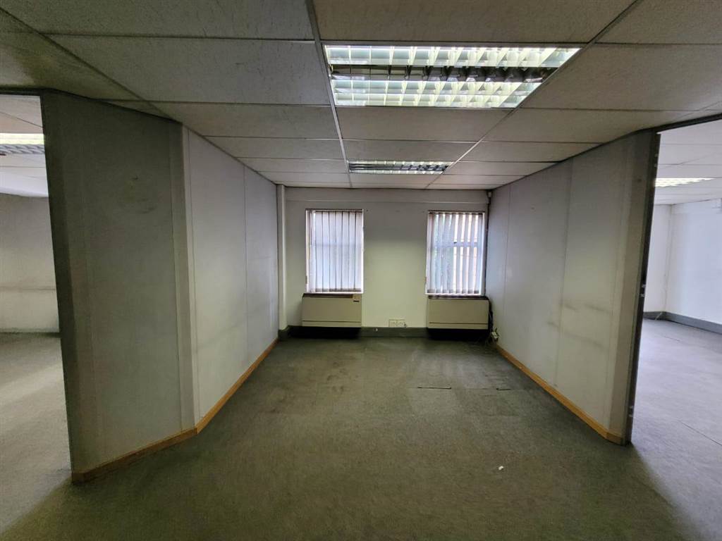 100  m² Commercial space in Kempton Park Central photo number 5