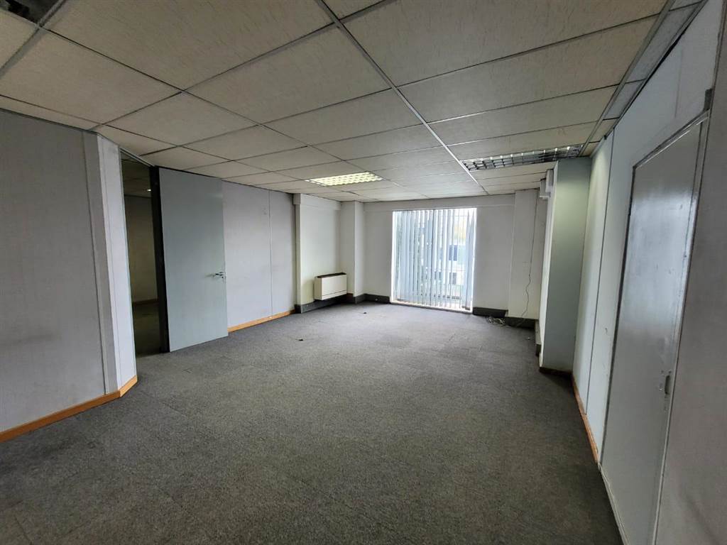 100  m² Commercial space in Kempton Park Central photo number 15