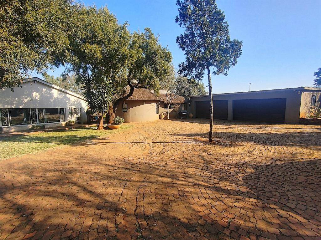 9388 m² Farm in Syferfontein photo number 12