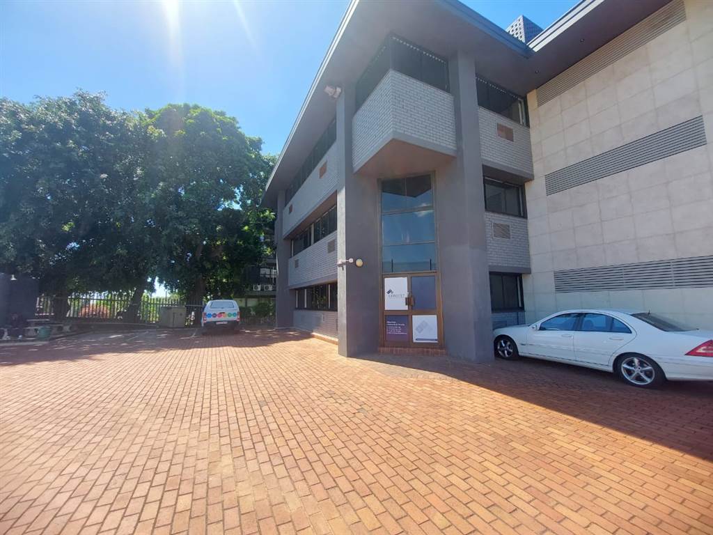 350  m² Commercial space in Westville photo number 16