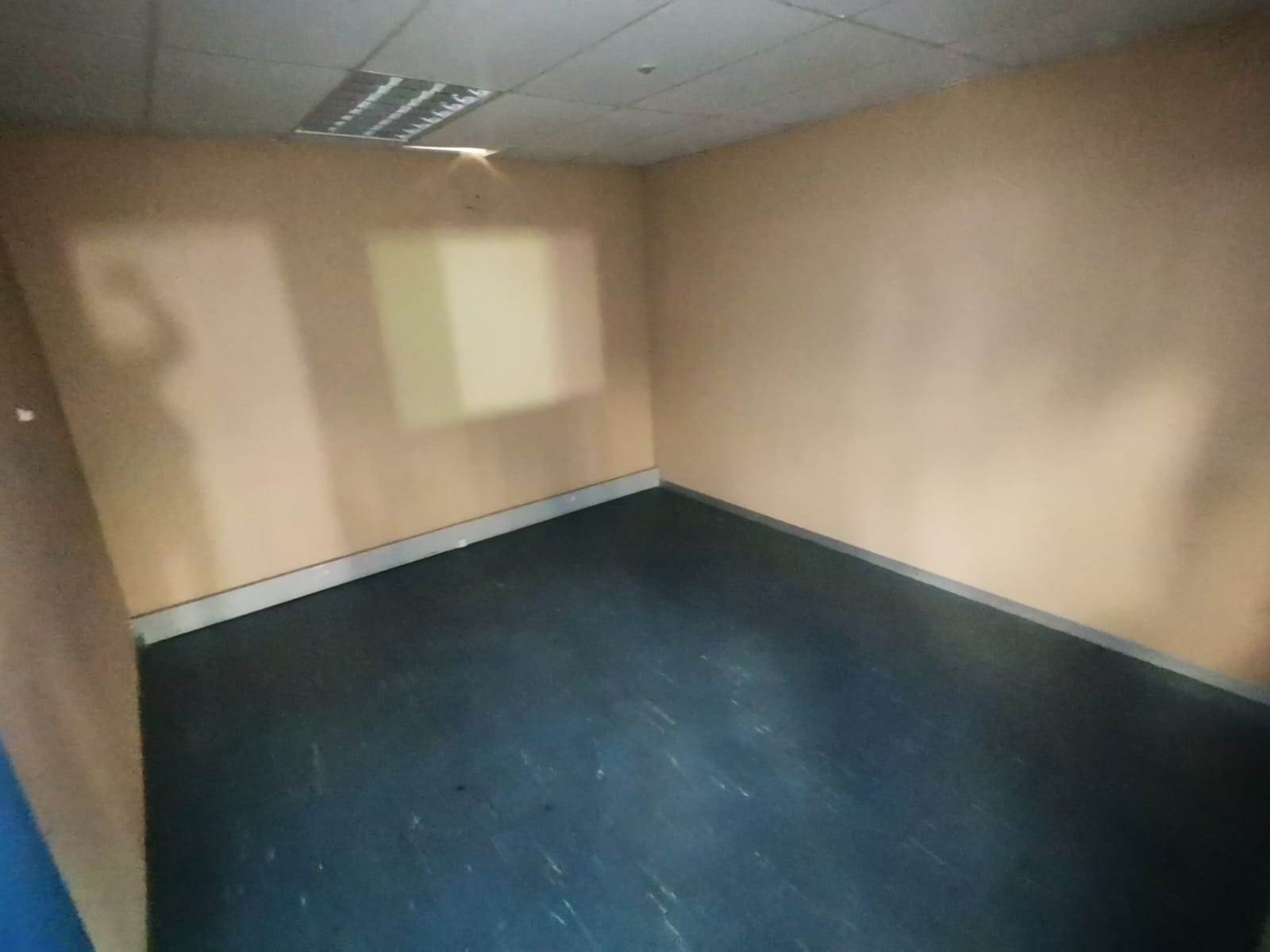 1560  m² Commercial space in Secunda photo number 17