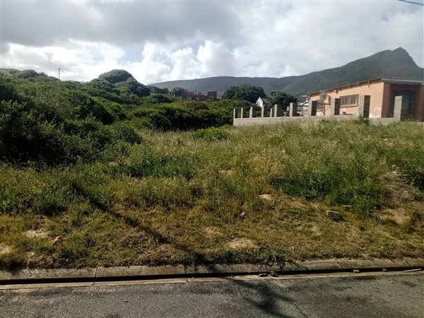 493 m² Land available in Hawston