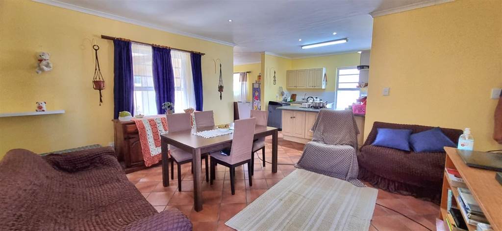 3 Bed House in Gordons Bay Central photo number 16