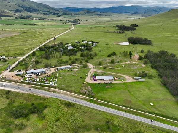 23.4 ha Smallholding 23.4 ha Smallholding