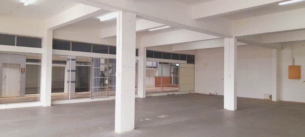 235  m² Commercial space in Port Elizabeth Central photo number 2