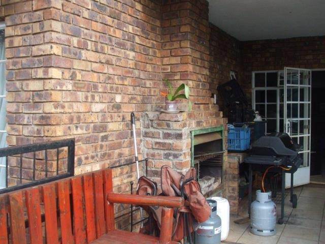 4 Bed House in Sabie photo number 10