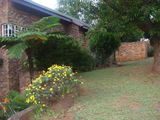 4 Bed House in Sabie photo number 11