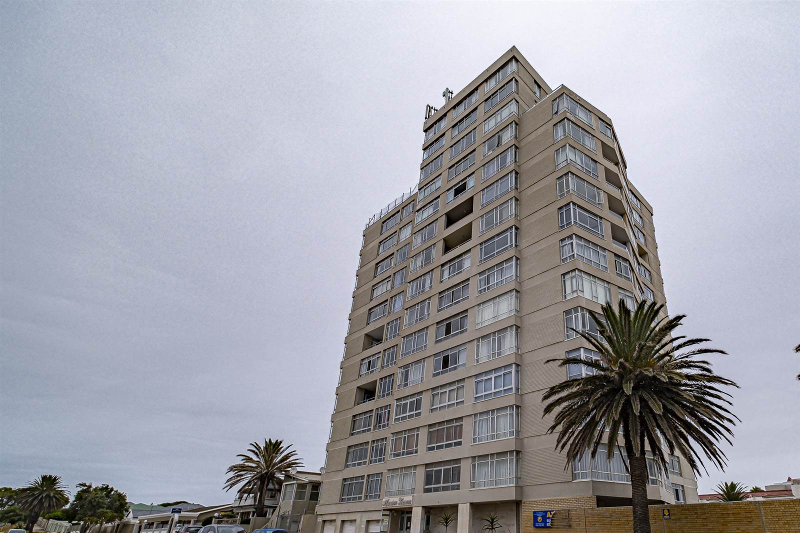 2 Bed Apartment in Summerstrand photo number 15