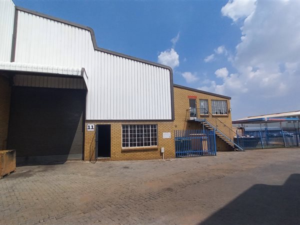 190  m² Industrial space