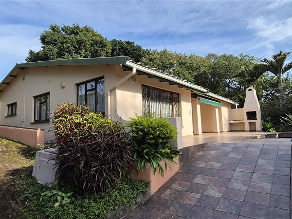 4 Bed House in Leisure Bay