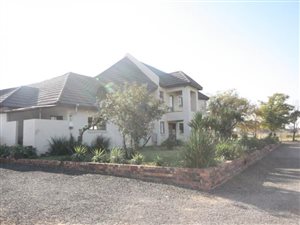 5 Bed House in Theoville