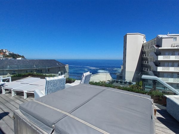 3 Bed House in Bantry Bay