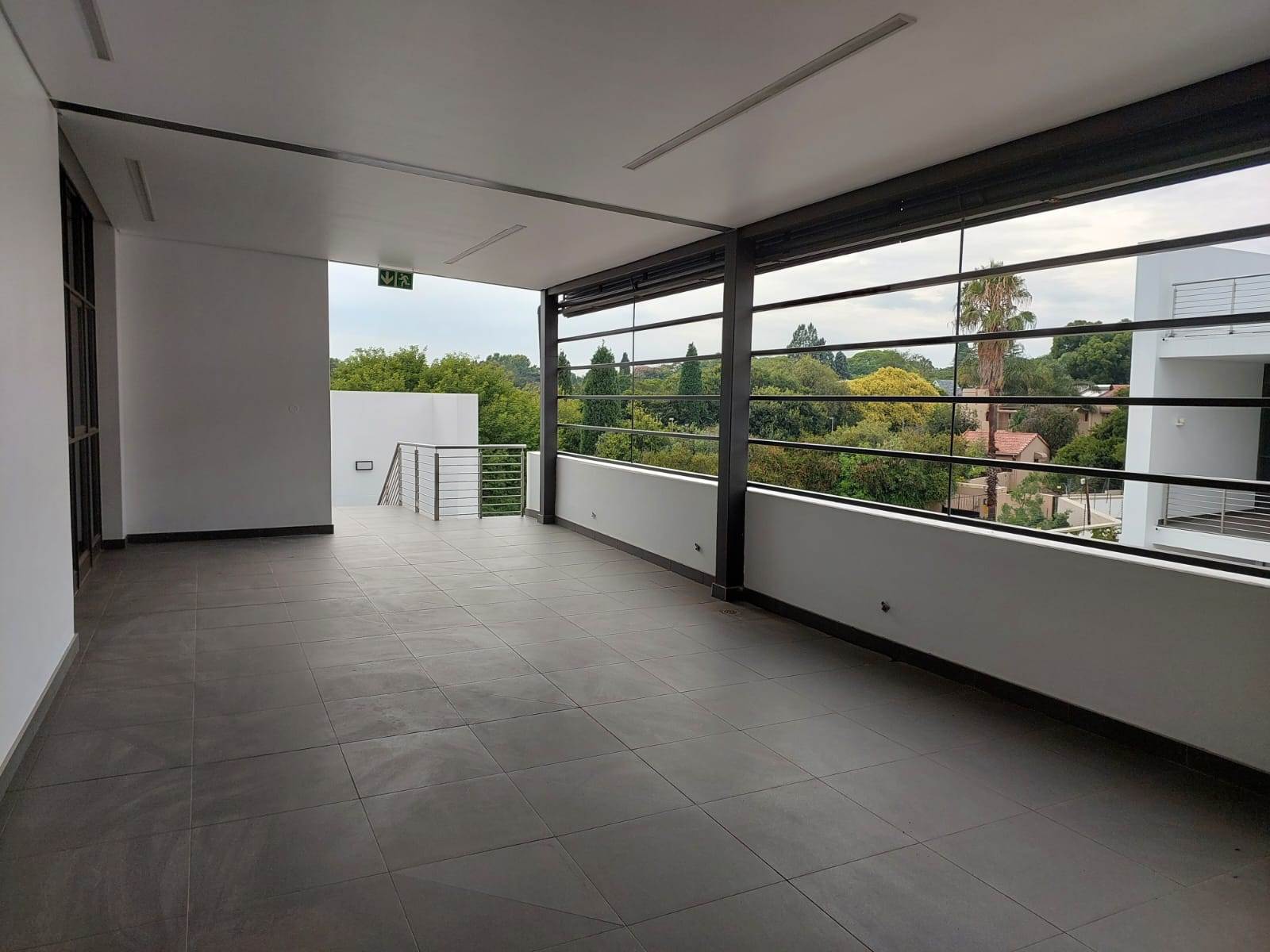2501  m² Commercial space in Bryanston photo number 5
