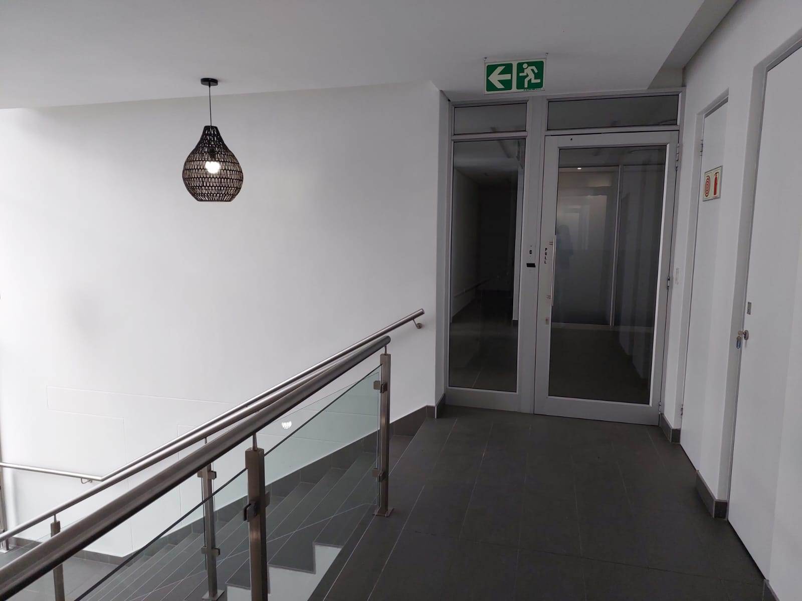 2501  m² Commercial space in Bryanston photo number 2