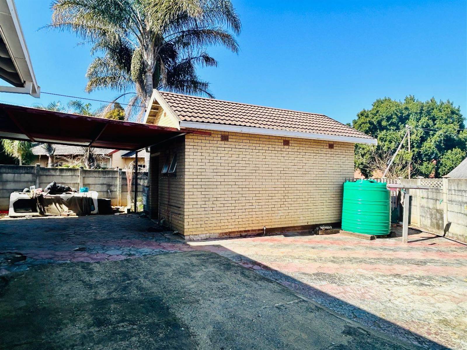 3 Bed House in Vryheid photo number 2