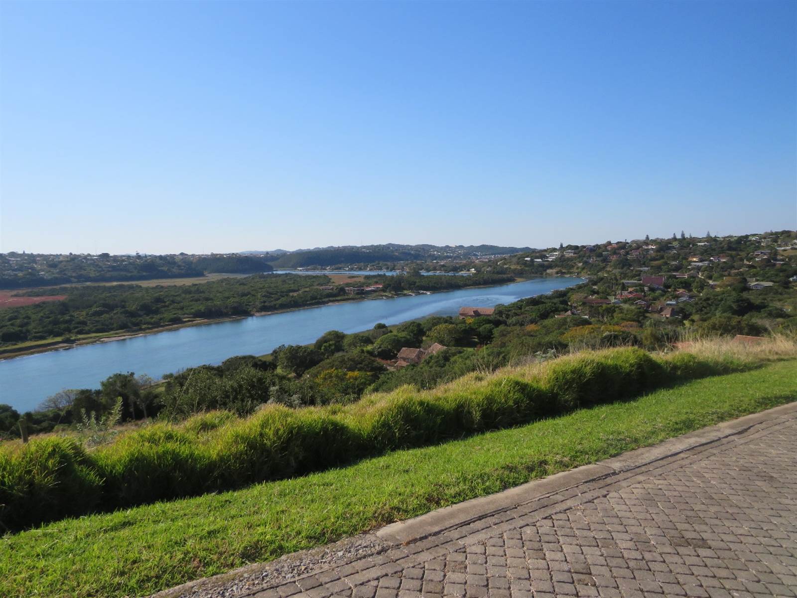 826 m² Land available in Port Alfred photo number 11