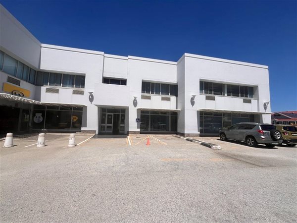 402  m² Commercial space