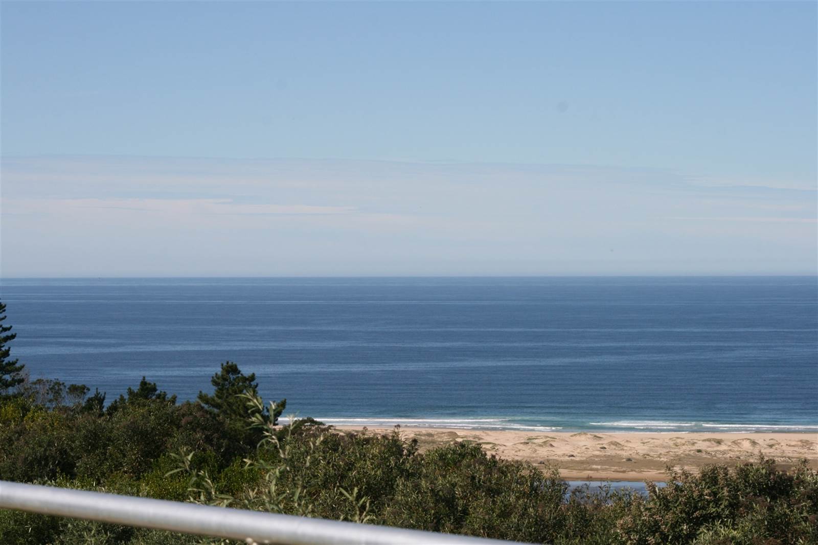 4 Bed House in Plettenberg Bay photo number 25