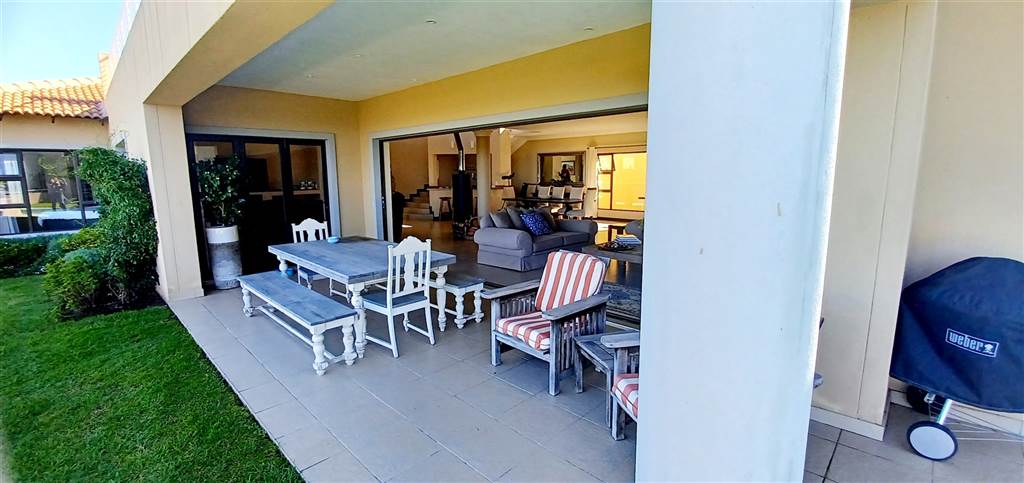 4 Bed House in Plettenberg Bay photo number 6