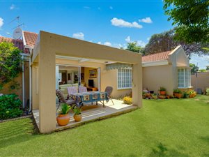 House in Douglasdale