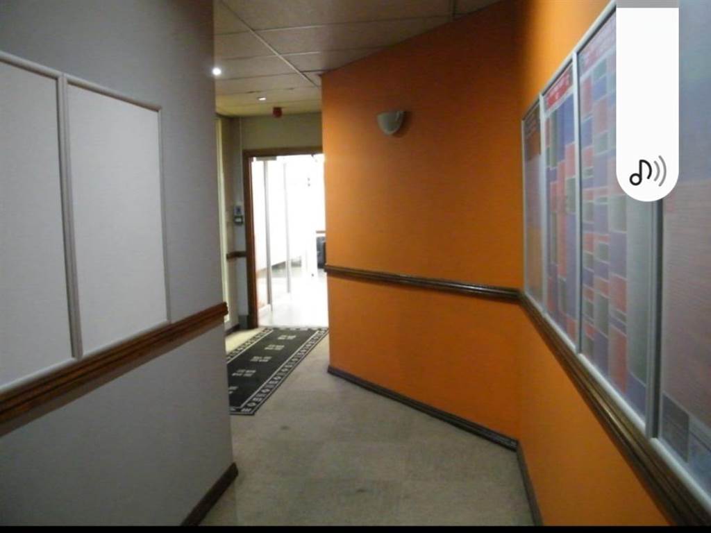 1086  m² Office Space in Rivonia photo number 16