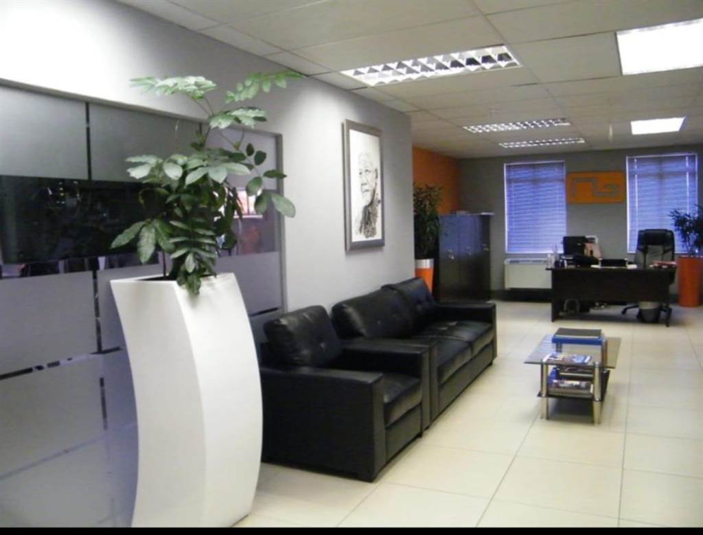 1086  m² Office Space in Rivonia photo number 7