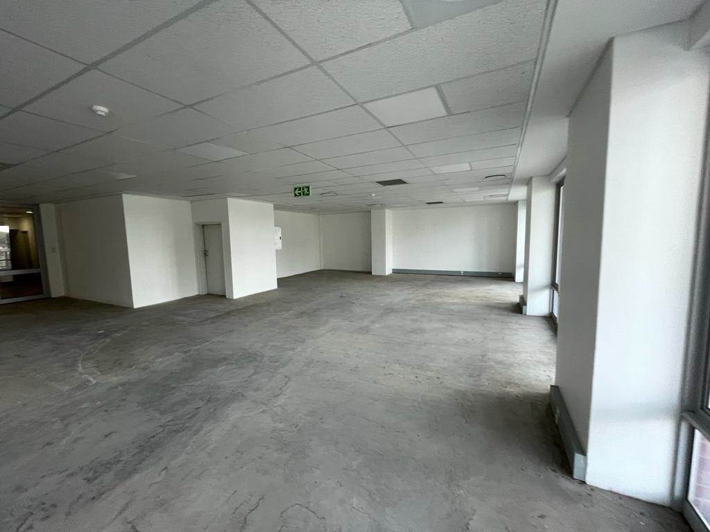 1295  m² Commercial space in Melrose photo number 10