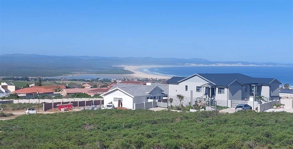 927 m² Land available in Jeffreys Bay photo number 1