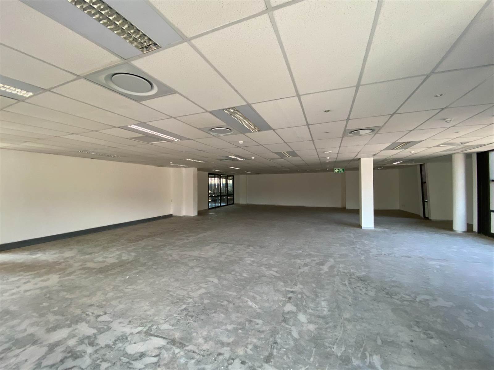 358  m² Office Space in Ashlea Gardens photo number 14