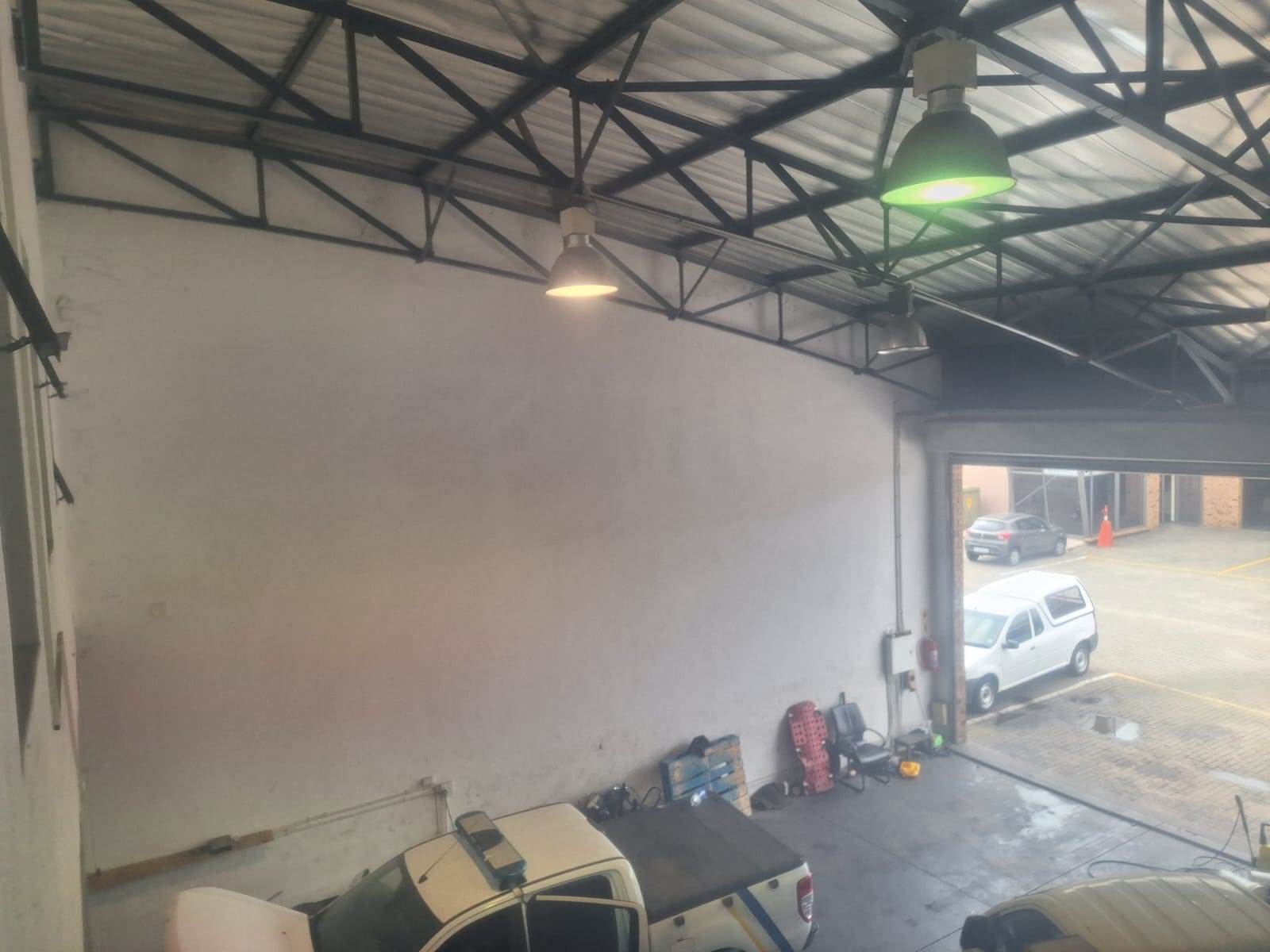 285  m² Industrial space in Nelspruit Central photo number 10