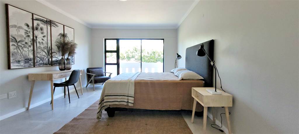 2 Bed Apartment in Swellendam photo number 14