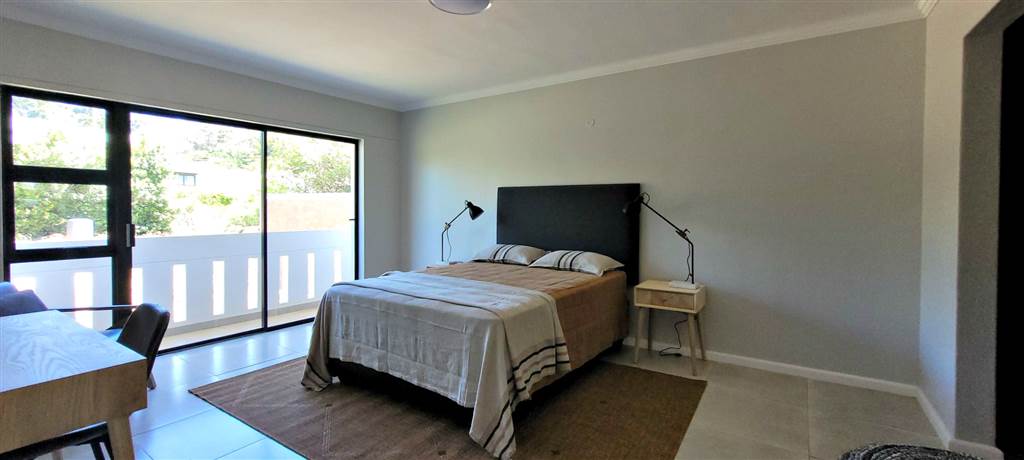 2 Bed Apartment in Swellendam photo number 9