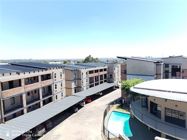 3 Bedroom Apartment 3 Bedroom Apartment