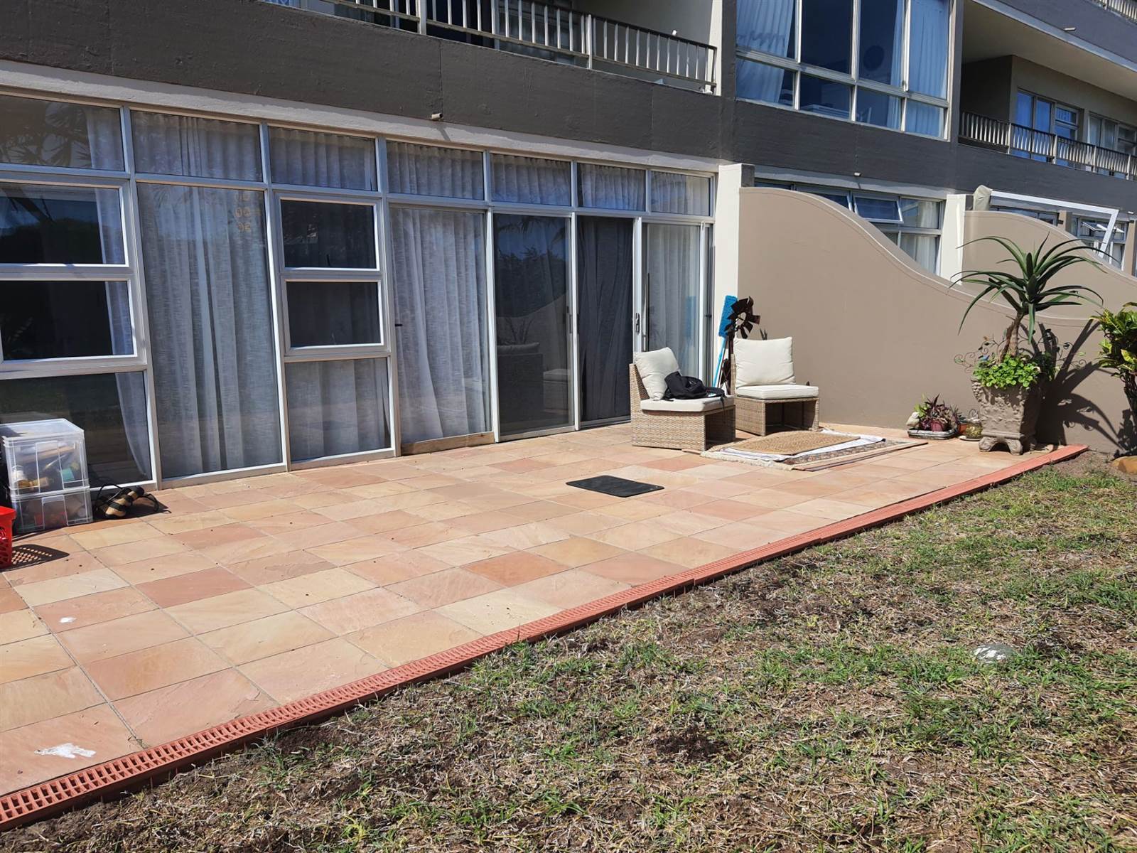 2 Bed Apartment in Umhlanga Rocks photo number 18