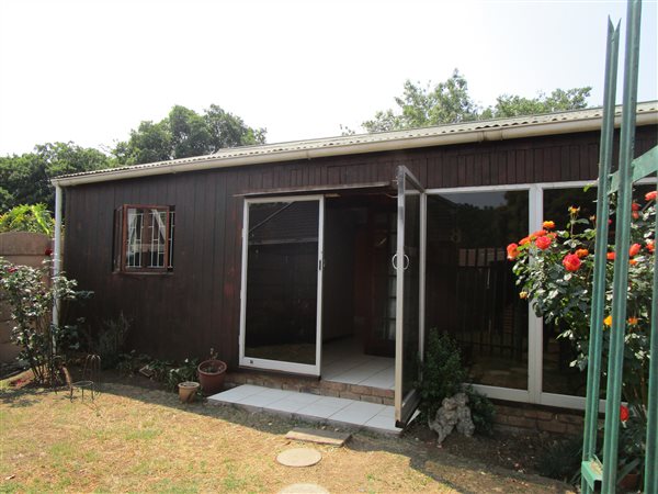 1 Bed Garden Cottage