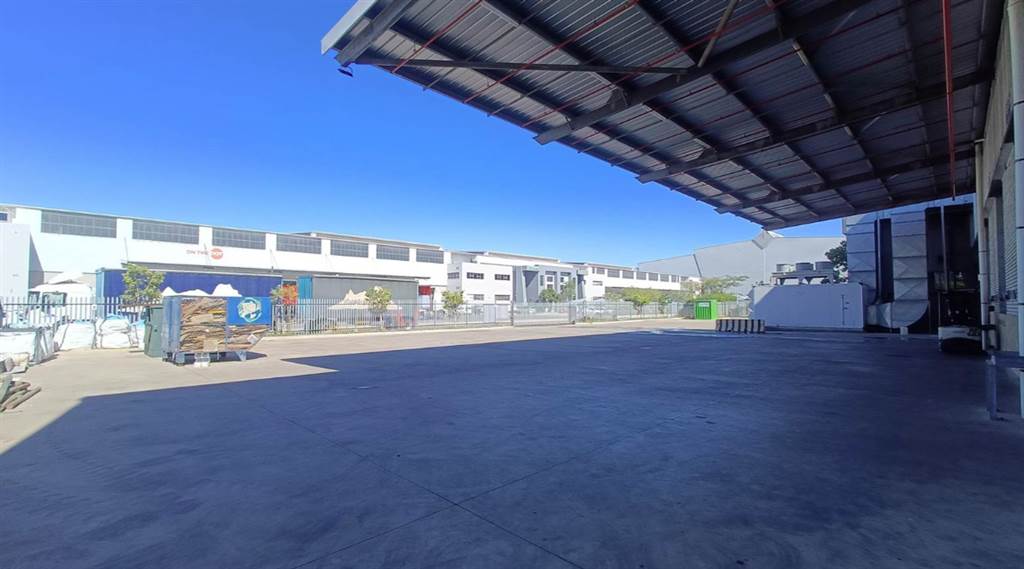 7425  m² Industrial space in Montague Gardens photo number 3