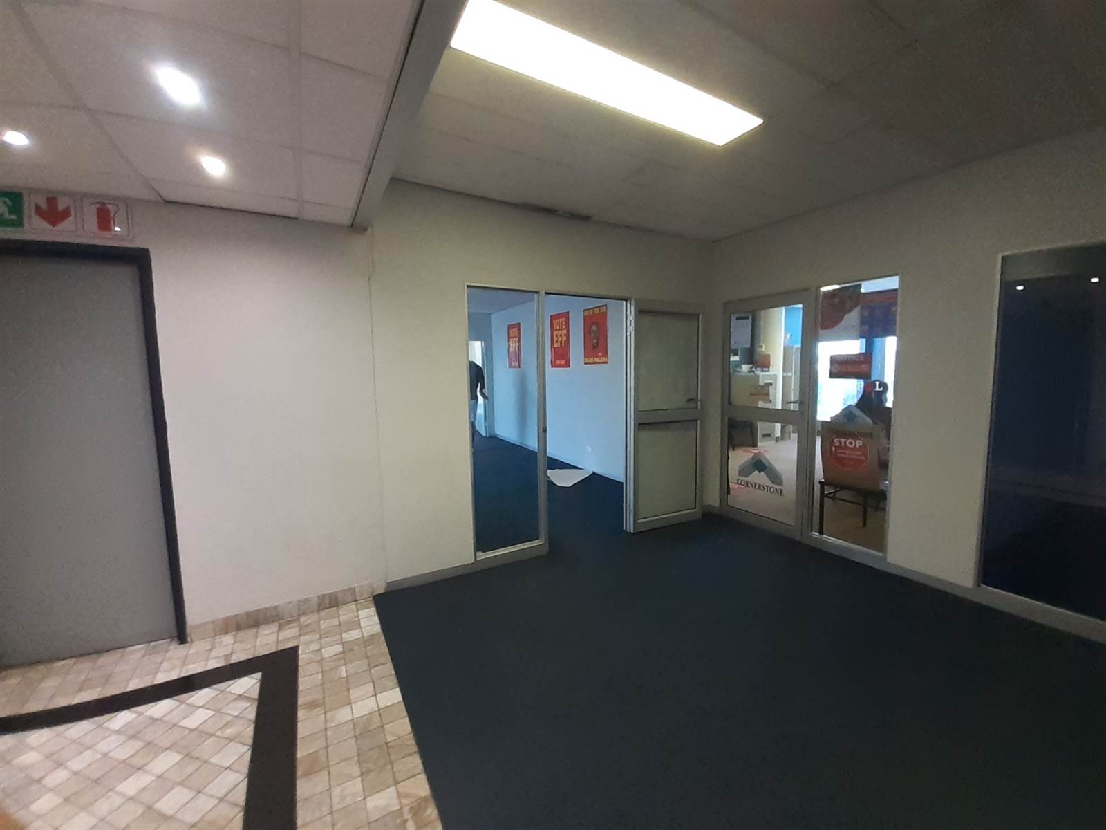 75  m² Commercial space in Pinetown Central photo number 3