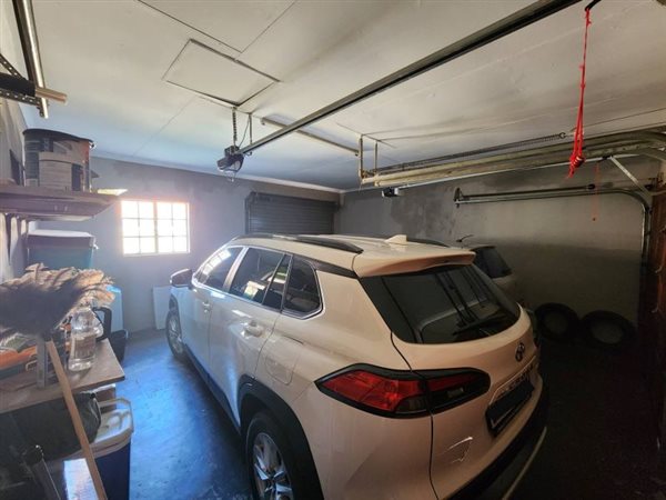3 Bedroom Townhouse 3 Bedroom Townhouse