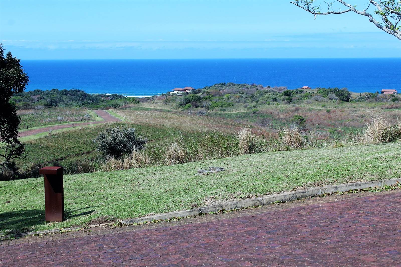 1680 m² Land available in Leisure Bay photo number 3