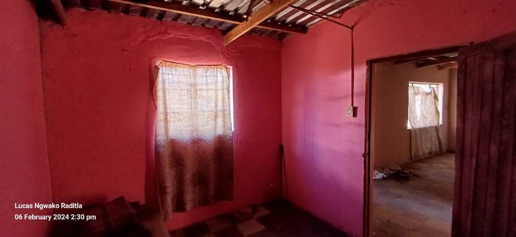 5 Bed House in Soshanguve photo number 13