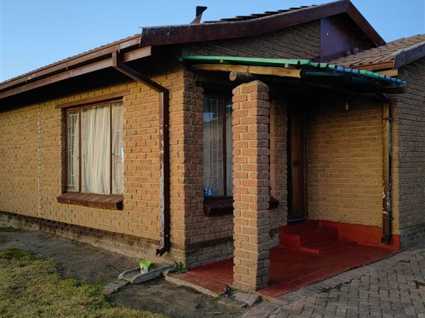 3 Bedroom House 3 Bedroom House