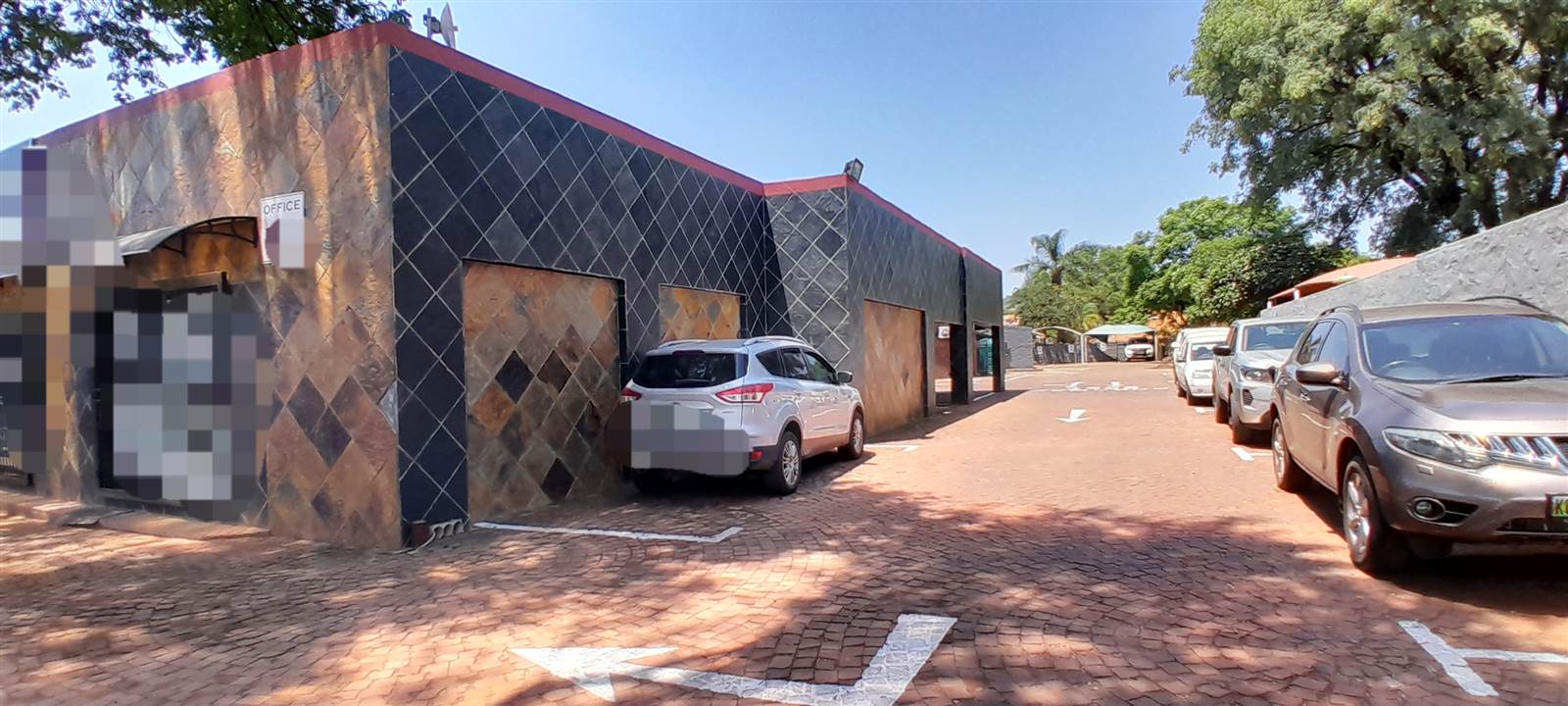 168  m² Commercial space in Rustenburg Central photo number 2