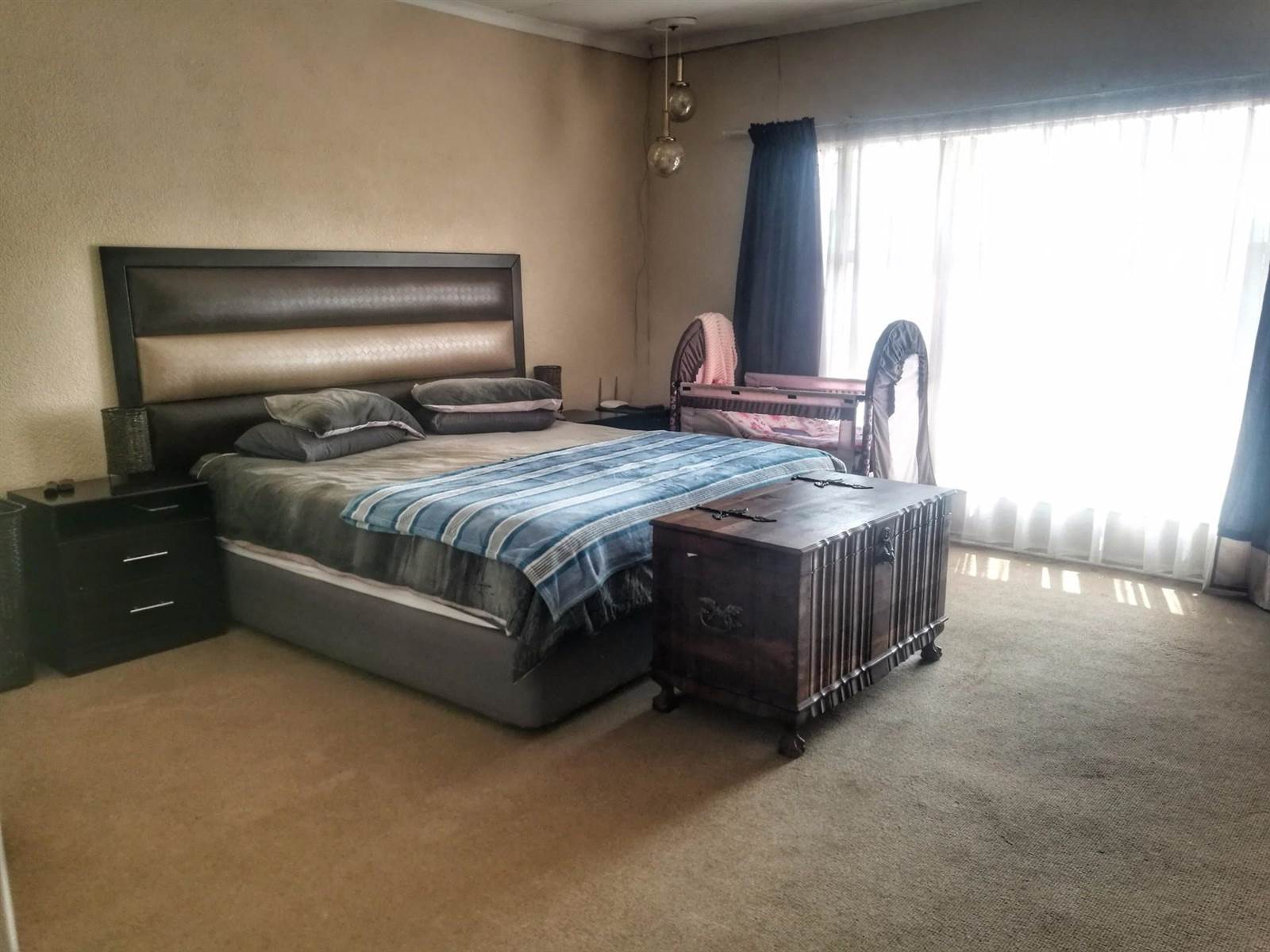 3 Bed House in Stilfontein photo number 5
