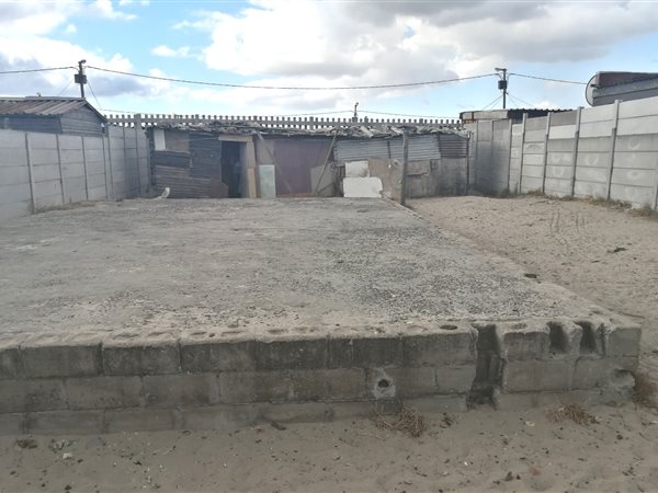 246 m² Land available in Lavender Hill