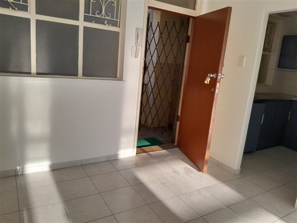 1 Bed Apartment